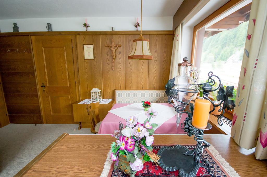 ホテル Haus Alpengruss ゼルデン エクステリア 写真