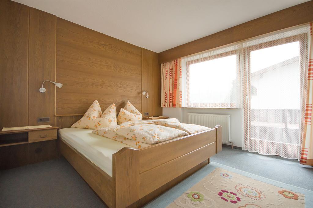 ホテル Haus Alpengruss ゼルデン 部屋 写真
