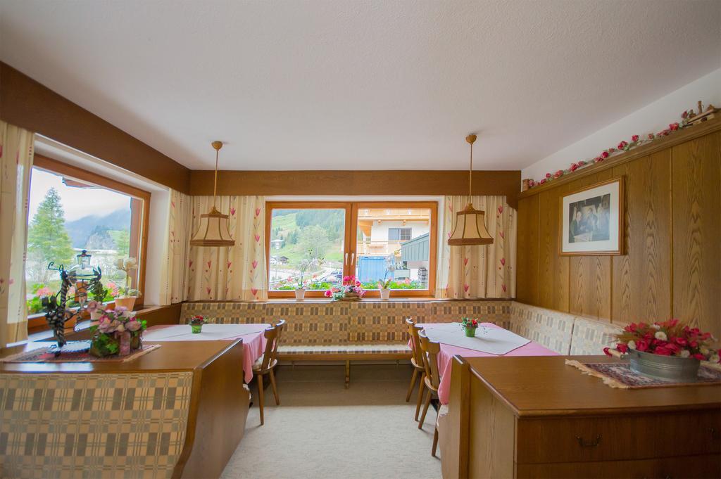 ホテル Haus Alpengruss ゼルデン エクステリア 写真