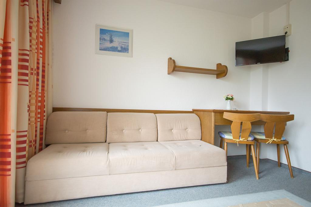 ホテル Haus Alpengruss ゼルデン 部屋 写真