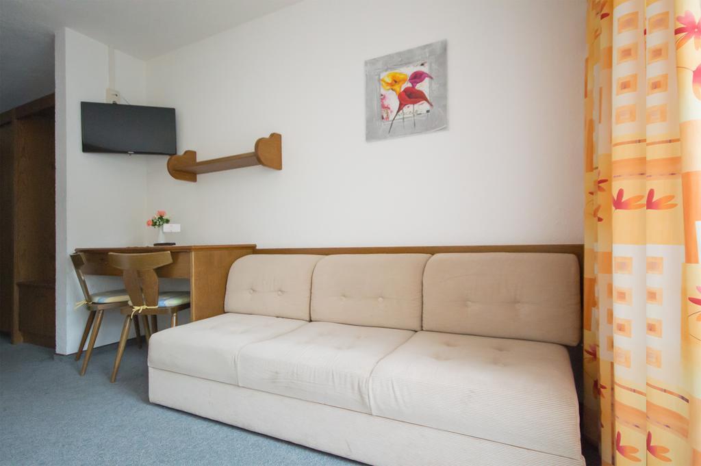 ホテル Haus Alpengruss ゼルデン 部屋 写真