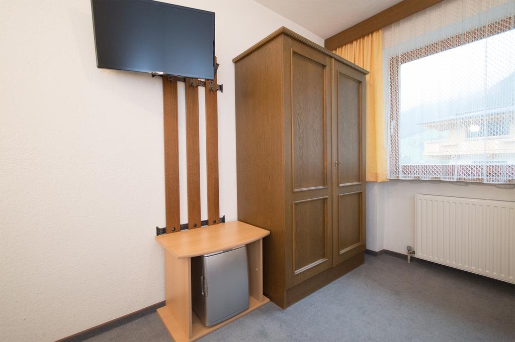 ホテル Haus Alpengruss ゼルデン 部屋 写真