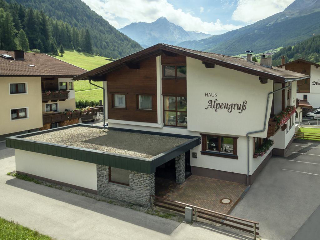 ホテル Haus Alpengruss ゼルデン エクステリア 写真